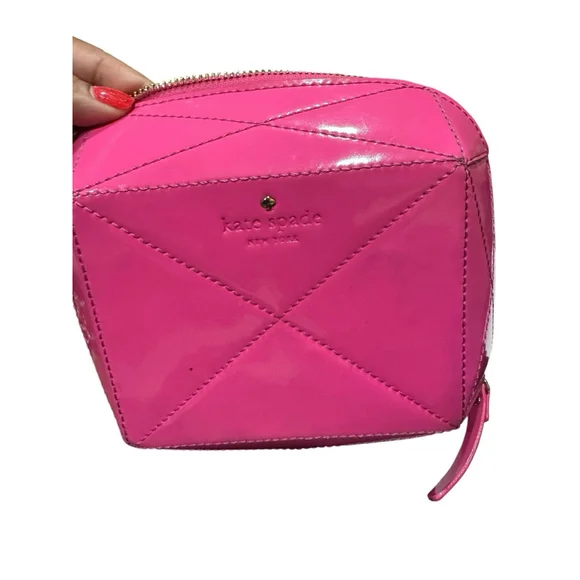 Kate Spade New York Box Crossbody Bag - Picture 3 of 16